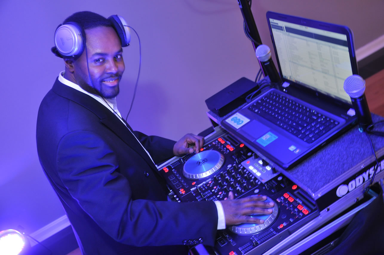 Mitch Laguerre DJ